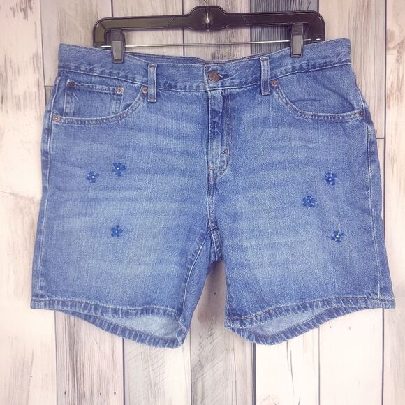 Levi's Blue Denim Shorts Flower Embroidery Size 32 - Picture 1 of 9